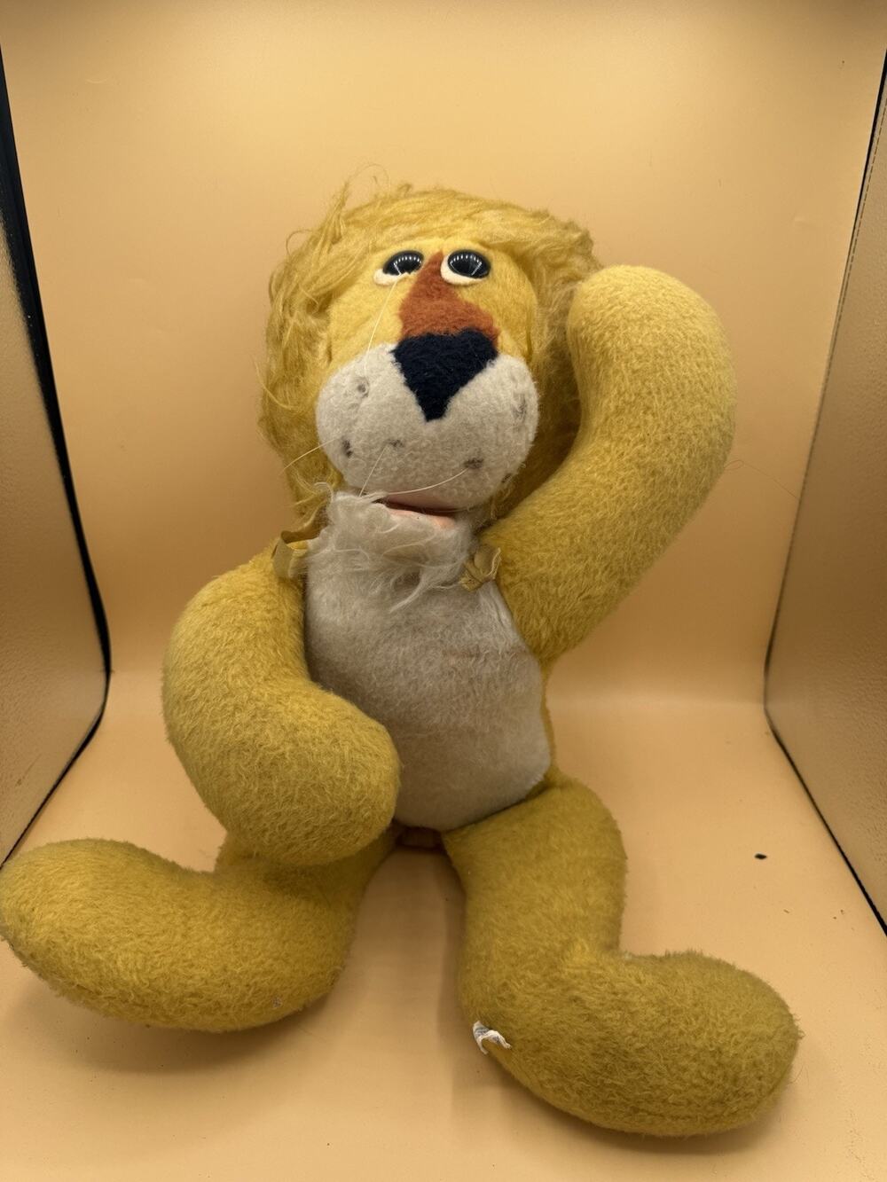Vintage Animal Fair Leroy The Lion Plush Stuffed Animal 15” AS IS Worn Toy